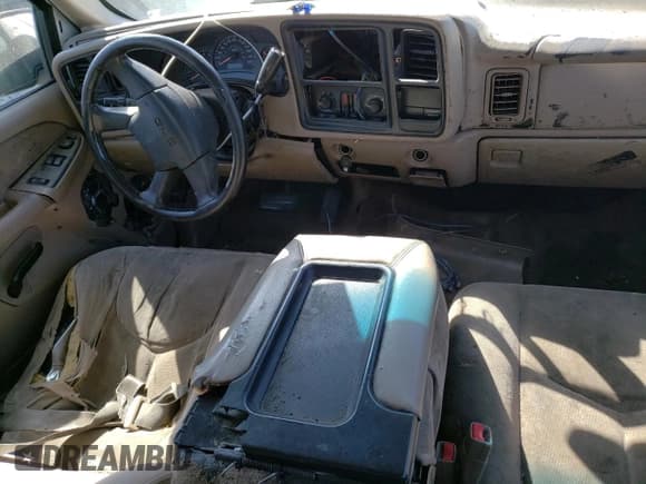 ✅ 2003 GMC Sierra 1500 • VIN: 1GTEC19T83E282430 • Лот: 72967264. Опубликован ранее на Copart с пробегом 81 356 миль. Бесплатный доступ к архиву аукционных продаж из США и подробный отчёт об истории автомобиля на DreamBid. Изображение 8.