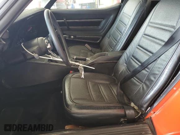 ✅ 1977 Chevrolet Corvette • VIN: 1Z37L7S434614 • Lot: 67385465. Listed on Copart with 32,838 mi. Free auction sales archive from the USA and detailed vehicle history report at DreamBid. Image 7.