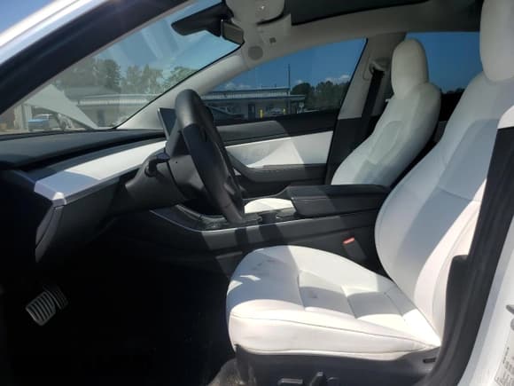 ✅ 2020 Tesla Model 3 Performance • VIN: 5YJ3E1EC6LF603595 • Lot: 80030695. Wystawiony na Copart z przebiegiem 87 268 mil. Bezpłatny archiwum sprzedaży aukcyjnych z USA i szczegółowy raport historii pojazdu na DreamBid. Zdjęcie 7.