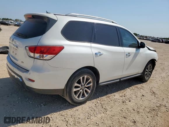 ✅ 2015 Nissan Pathfinder S • VIN: 5N1AR2MN0FC649974 • Lot: 68195605. Wystawiony na Copart z przebiegiem 89 930 mil. Bezpłatny archiwum sprzedaży aukcyjnych z USA i szczegółowy raport historii pojazdu na DreamBid. Zdjęcie 3.