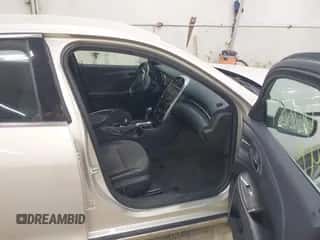 2014 Chevrolet Malibu LT z VIN 1G11E5SL8EF120491, wystawiony jako IAAI lot #43408864 z przebiegiem 61 497 mil mil oraz . Historia ofert i sprzedaży dostępna na DreamBid. Obrazek 5.