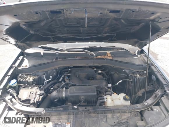 ✅ 2020 Ford Explorer XLT • VIN: 1FMSK8DH5LGB70377 • Lot: 41763798. Wystawiony na IAAI z przebiegiem 88 582 mil. Bezpłatny archiwum sprzedaży aukcyjnych z USA i szczegółowy raport historii pojazdu na DreamBid. Zdjęcie 10.