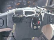 ✅ 2005 Chevrolet Suburban LS • VIN: 1GNEC16Z85J160936 • Lot: 42489614. Listed on IAAI with 240,888 mi. Free auction sales archive from the USA and detailed vehicle history report at DreamBid. Image 11.