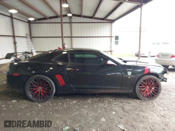 ✅ 2014 Chevrolet Camaro LS • VIN: 2G1FA1E35E9219445 • Lot: 42502228. Listed on IAAI with 170,381 mi. Free auction sales archive from the USA and detailed vehicle history report at DreamBid. Image 13.