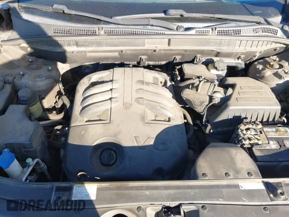 2012 Hyundai Veracruz Limited с VIN KM8NU4CC6CU185588, выставлен на аукционе IAAI как лот 41455986 с пробегом 175 675 миль миль и . История ставок и продаж доступна на DreamBid. Изображение 10.