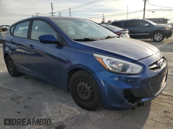 ✅ 2017 Hyundai Accent SE • VIN: KMHCT5AE4HU346967 • Лот: 92462015. Опубликован ранее на Copart с пробегом 147 414 миль. Бесплатный доступ к архиву аукционных продаж из США и подробный отчёт об истории автомобиля на DreamBid. Изображение 4.