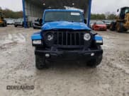 ✅ 2022 Jeep Gladiator Willys • VIN: 1C6HJTAG0NL115014 • Lot: 85407545. Wystawiony na Copart z przebiegiem 86 369 mil. Bezpłatny archiwum sprzedaży aukcyjnych z USA i szczegółowy raport historii pojazdu na DreamBid. Zdjęcie 14.
