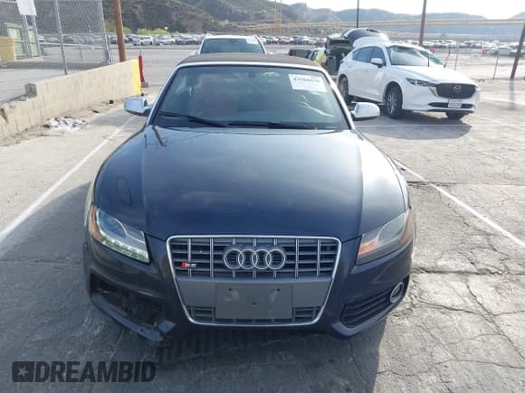 ✅ 2012 Audi S5 Premium Plus • VIN: WAUCGAFH3CN008030 • Лот: 43566670. Опубликован ранее на IAAI с пробегом 107 513 миль. Бесплатный доступ к архиву аукционных продаж из США и подробный отчёт об истории автомобиля на DreamBid. Изображение 12.