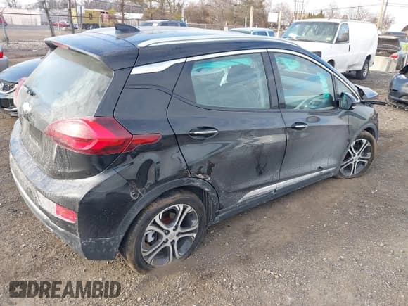 ✅ 2017 Chevrolet Bolt EV Premier • VIN: 1G1FX6S08H4147833 • Lot: 41341926. Wystawiony na IAAI z przebiegiem 85 405 mil. Bezpłatny archiwum sprzedaży aukcyjnych z USA i szczegółowy raport historii pojazdu na DreamBid. Zdjęcie 4.