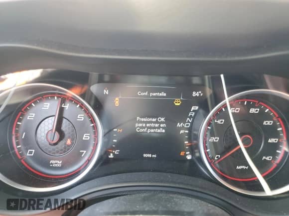 2023 Dodge Charger SXT z VIN 2C3CDXBG6PH687516, wystawiony jako Copart lot #70731315 z przebiegiem 9 098 mil mil oraz Szkoda całkowita • Salvage title. Historia ofert i sprzedaży dostępna na DreamBid. Obrazek 9.