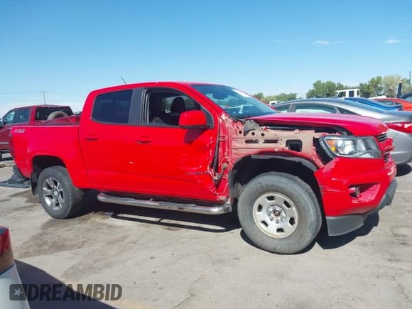 ✅ 2018 Chevrolet Colorado 4WD Z71 • VIN: 1GCGTDEN4J1155289 • Лот: 43022908. Опубликован ранее на IAAI с пробегом 127 356 миль. Бесплатный доступ к архиву аукционных продаж из США и подробный отчёт об истории автомобиля на DreamBid. Изображение 14.
