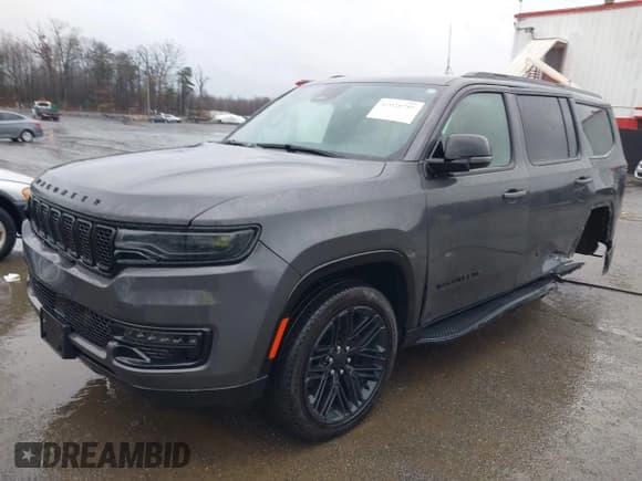 ✅ 2023 Jeep Wagoneer Series II Carbide • VIN: 1C4SJVBP8PS514948 • Lot: 41028759. Listed on IAAI with 30,406 mi. Free auction sales archive from the USA and detailed vehicle history report at DreamBid. Image 2.