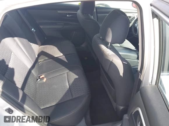 ✅ 2017 Nissan Altima SV • VIN: 1N4AL3APXHC142834 • Lot: 43418073. Wystawiony na IAAI z przebiegiem 119 926 mil. Bezpłatny archiwum sprzedaży aukcyjnych z USA i szczegółowy raport historii pojazdu na DreamBid. Zdjęcie 7.