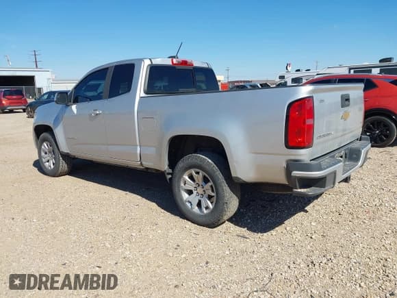 ✅ 2018 Chevrolet Colorado 2WD LT • VIN: 1GCHSCEN1J1110926 • Лот: 43465144. Опубликован ранее на IAAI с пробегом 179 040 миль. Бесплатный доступ к архиву аукционных продаж из США и подробный отчёт об истории автомобиля на DreamBid. Изображение 3.