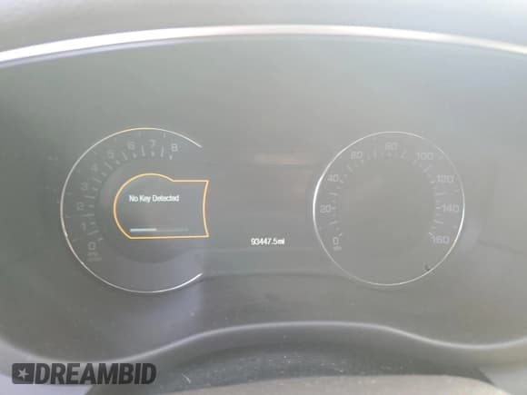 ✅ 2017 Lincoln MKC Reserve • VIN: 5LMCJ3D97HUL32258 • Lot: 70592315. Wystawiony na Copart z przebiegiem 93 447 mil. Bezpłatny archiwum sprzedaży aukcyjnych z USA i szczegółowy raport historii pojazdu na DreamBid. Zdjęcie 9.