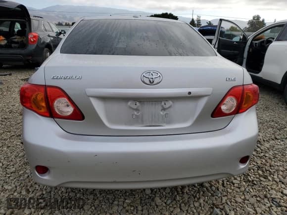 ✅ 2009 Toyota Corolla • VIN: 1NXBU40E19Z092964 • Lot: 82750265. Wystawiony na Copart z przebiegiem 179 376 mil. Bezpłatny archiwum sprzedaży aukcyjnych z USA i szczegółowy raport historii pojazdu na DreamBid. Zdjęcie 6.