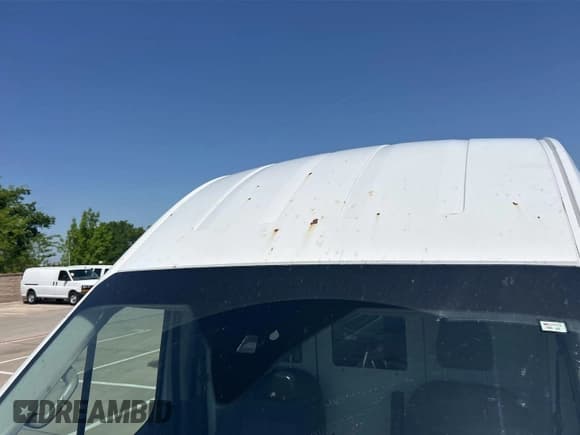 ✅ 2016 Ford Transit • VIN: 1FTYR2XM5GKB25426 • Lot: 42203243. Wystawiony na IAAI z przebiegiem 134 670 mil. Bezpłatny archiwum sprzedaży aukcyjnych z USA i szczegółowy raport historii pojazdu na DreamBid. Zdjęcie 1.