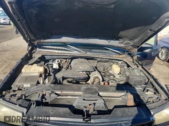 ✅ 2006 Chevrolet Silverado 1500 LT1 • VIN: 1GCEC19V86Z205698 • Лот: 92614765. Опубликован ранее на Copart с пробегом 147 334 миль. Бесплатный доступ к архиву аукционных продаж из США и подробный отчёт об истории автомобиля на DreamBid. Изображение 11.