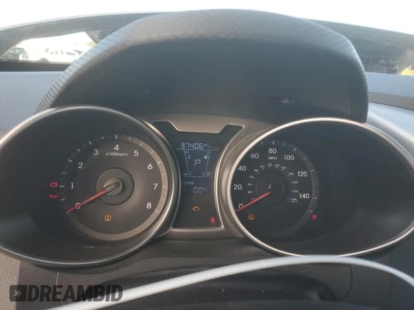 ✅ 2017 Hyundai Veloster • VIN: KMHTC6AD7HU306461 • Lot: 87666845. Wystawiony na Copart z przebiegiem 97 406 mil. Bezpłatny archiwum sprzedaży aukcyjnych z USA i szczegółowy raport historii pojazdu na DreamBid. Zdjęcie 9.