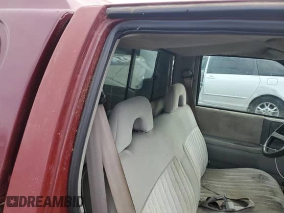 1993 Chevrolet S-10 X96 с VIN 1GCCS14RXP8134497, выставлен на аукционе Copart как лот 80912514 с пробегом 167 287 миль миль и Списание • Salvage title. История ставок и продаж доступна на DreamBid. Изображение 10.