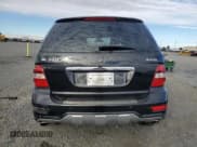 ✅ 2009 Mercedes-Benz M 550 • VIN: 4JGBB72E79A462188 • Лот: 81969525. Опубликован ранее на Copart с пробегом 43 183 миль. Бесплатный доступ к архиву аукционных продаж из США и подробный отчёт об истории автомобиля на DreamBid. Изображение 6.