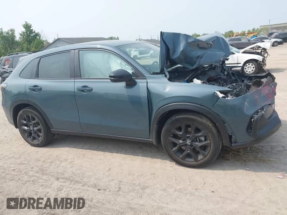 ✅ 2023 Honda HR-V Sport • VIN: 3CZRZ2H55PM722204 • Lot: 42381919. Wystawiony na IAAI z przebiegiem Nie podano. Bezpłatny archiwum sprzedaży aukcyjnych z USA i szczegółowy raport historii pojazdu na DreamBid. Zdjęcie 13.