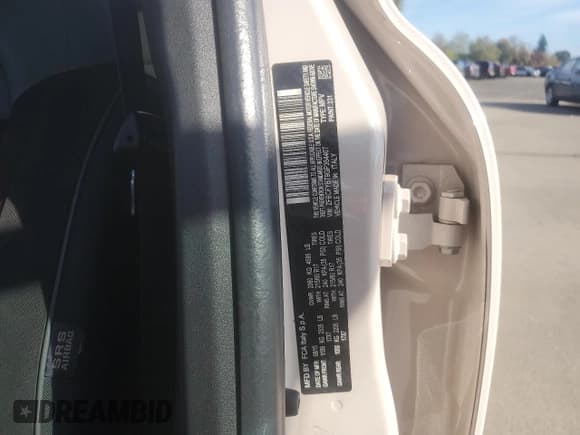 ✅ 2016 FIAT 500X Easy • VIN: ZFBCFYBT9GP364407 • Lot: 86974275. Listed on Copart with 62,140 mi. Free auction sales archive from the USA and detailed vehicle history report at DreamBid. Image 12.