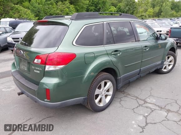 ✅ 2013 Subaru Outback Premium • VIN: 4S4BRBCC7D1314238 • Лот: 42593546. Опубликован ранее на IAAI с пробегом 151 065 миль. Бесплатный доступ к архиву аукционных продаж из США и подробный отчёт об истории автомобиля на DreamBid. Изображение 4.