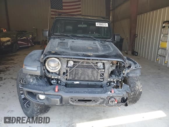 ✅ 2018 Jeep Wrangler Unlimited Rubicon • VIN: 1C4HJXFN0JW199514 • Lot: 41866515. Listed on Copart with 85,448 mi. Free auction sales archive from the USA and detailed vehicle history report at DreamBid. Image 5.