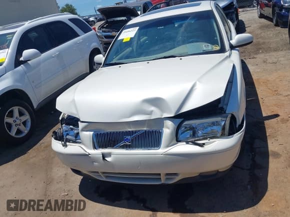 ✅ 2003 Volvo S80 • VIN: YV1TS91Z031304253 • Lot: 39456223. Wystawiony na IAAI z przebiegiem 62 592 mil. Bezpłatny archiwum sprzedaży aukcyjnych z USA i szczegółowy raport historii pojazdu na DreamBid. Zdjęcie 6.