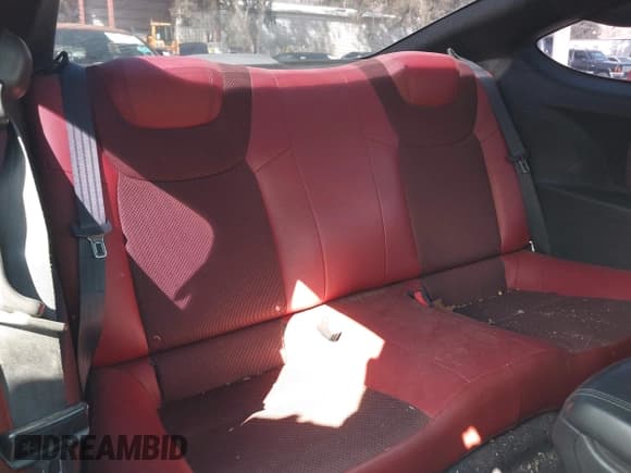 ✅ 2013 Hyundai Genesis Coupe Premium • VIN: KMHHT6KD6DU105648 • Lot: 43496067. Listed on IAAI with 70,093 mi. Free auction sales archive from the USA and detailed vehicle history report at DreamBid. Image 8.