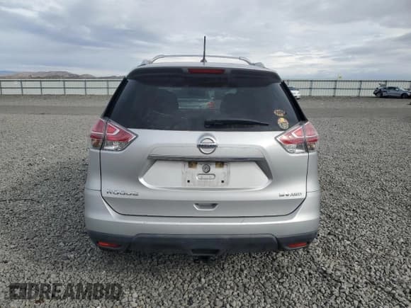 ✅ 2015 Nissan Rogue SV • VIN: 5N1AT2MK5FC806650 • Lot: 82659835. Wystawiony na Copart z przebiegiem 103 688 mil. Bezpłatny archiwum sprzedaży aukcyjnych z USA i szczegółowy raport historii pojazdu na DreamBid. Zdjęcie 6.