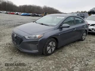 ✅ 2018 Hyundai Ioniq Blue • VIN: KMHC65LC4JU075076 • Lot: 86425814. Wystawiony na Copart z przebiegiem 93 445 mil. Bezpłatny archiwum sprzedaży aukcyjnych z USA i szczegółowy raport historii pojazdu na DreamBid. Zdjęcie 1.
