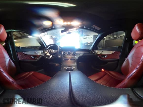 ✅ 2020 Mercedes-Benz C 43 AMG • VIN: W1KWF6EB1LR574604 • Lot: 42458611. Wystawiony na IAAI z przebiegiem 80 181 mil. Bezpłatny archiwum sprzedaży aukcyjnych z USA i szczegółowy raport historii pojazdu na DreamBid. Zdjęcie 19.