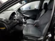 ✅ 2014 Hyundai Accent SE • VIN: KMHCU5AE8EU165086 • Лот: 44141485. Опубликован ранее на Copart с пробегом 55 548 миль. Бесплатный доступ к архиву аукционных продаж из США и подробный отчёт об истории автомобиля на DreamBid. Изображение 7.