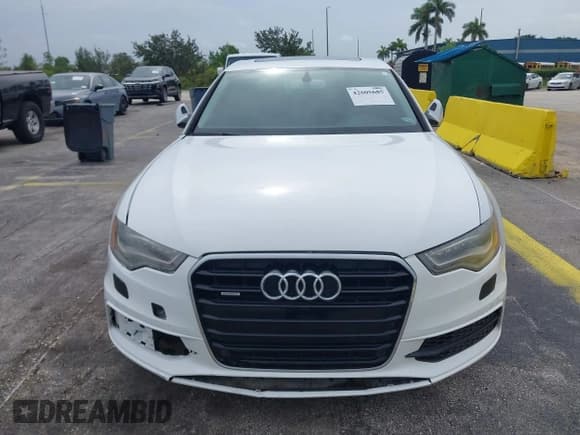 ✅ 2014 Audi A6 Prestige • VIN: WAUHGAFC1EN037698 • Lot: 42605685. Wystawiony na IAAI z przebiegiem 128 051 mil. Bezpłatny archiwum sprzedaży aukcyjnych z USA i szczegółowy raport historii pojazdu na DreamBid. Zdjęcie 12.