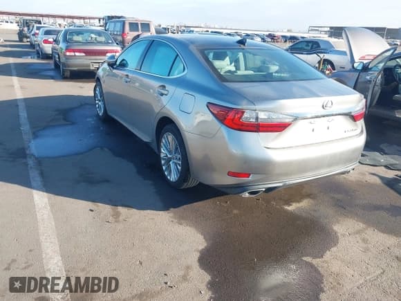 ✅ 2018 Lexus ES 350 • VIN: 58ABK1GG4JU081479 • Lot: 41363284. Wystawiony na IAAI z przebiegiem 35 487 mil. Bezpłatny archiwum sprzedaży aukcyjnych z USA i szczegółowy raport historii pojazdu na DreamBid. Zdjęcie 3.
