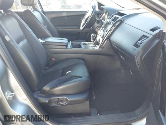 ✅ 2013 Mazda CX-9 Touring • VIN: JM3TB3CV5D0402786 • Lot: 43541845. Listed on IAAI with 130,036 mi. Free auction sales archive from the USA and detailed vehicle history report at DreamBid. Image 5.