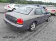 2001 Hyundai Sonata GL with VIN KMHWF25S91A435427, listed as a IAAI auction lot 42612444 with 199,325 mi miles and . Bid and sale history available at DreamBid. Image 4.