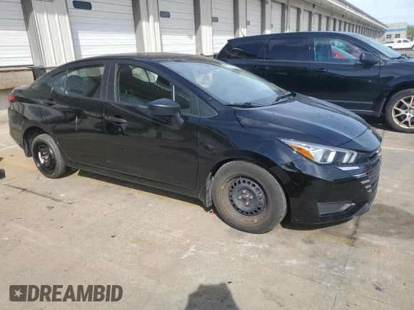 ✅ 2023 Nissan Versa S • VIN: 3N1CN8DV6PL847625 • Lot: 87224045. Wystawiony na Copart z przebiegiem 127 428 mil. Bezpłatny archiwum sprzedaży aukcyjnych z USA i szczegółowy raport historii pojazdu na DreamBid. Zdjęcie 4.