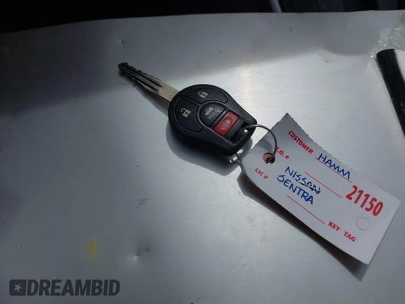 ✅ 2016 Nissan Sentra SL • VIN: 3N1AB7AP2GY323083 • Lot: 43418887. Listed on IAAI with 152,676 mi. Free auction sales archive from the USA and detailed vehicle history report at DreamBid. Image 11.