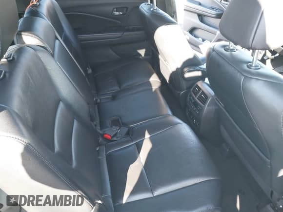 ✅ 2019 Honda Pilot Touring 8-Passenger • VIN: 5FNYF6H99KB024891 • Лот: 43838516. Опубликован ранее на IAAI с пробегом 82 711 миль. Бесплатный доступ к архиву аукционных продаж из США и подробный отчёт об истории автомобиля на DreamBid. Изображение 8.