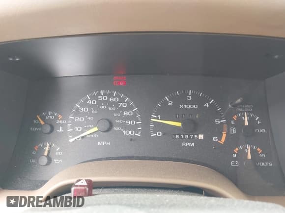 ✅ 1997 Chevrolet Blazer LS • VIN: 1GNDT13W2V2103356 • Lot: 42352435. Wystawiony na IAAI z przebiegiem 181 975 mil. Bezpłatny archiwum sprzedaży aukcyjnych z USA i szczegółowy raport historii pojazdu na DreamBid. Zdjęcie 7.