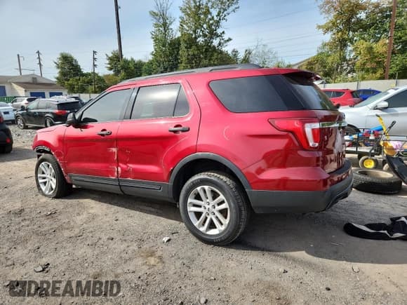 ✅ 2017 Ford Explorer • VIN: 1FM5K8BH3HGA06908 • Lot: 81906615. Wystawiony na Copart z przebiegiem 80 424 mil. Bezpłatny archiwum sprzedaży aukcyjnych z USA i szczegółowy raport historii pojazdu na DreamBid. Zdjęcie 2.