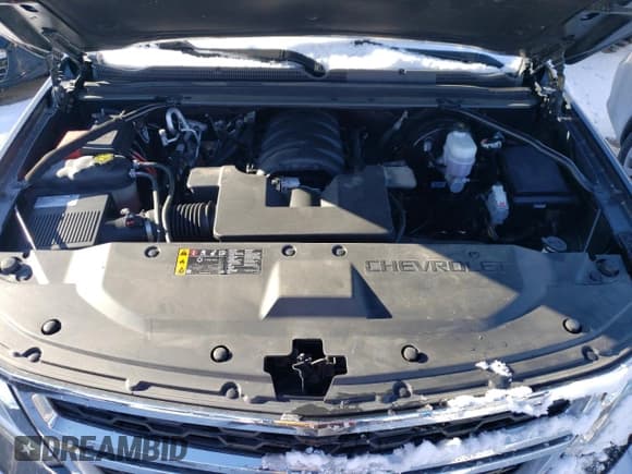 ✅ 2020 Chevrolet Suburban LS • VIN: 1GNSKGKC7LR181687 • Lot: 42359685. Listed on Copart with 47,583 mi. Free auction sales archive from the USA and detailed vehicle history report at DreamBid. Image 12.