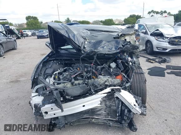 ✅ 2022 Lexus ES 350 F Sport • VIN: 58AGZ1B19NU124403 • Lot: 41569234. Listed on IAAI with Not provided. Free auction sales archive from the USA and detailed vehicle history report at DreamBid. Image 6.