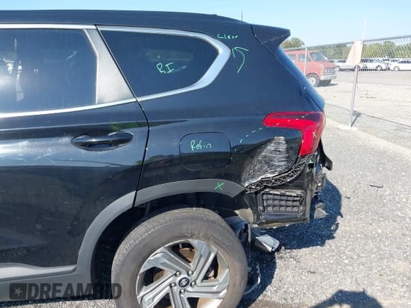 ✅ 2022 Hyundai Santa Fe SE • VIN: 5NMS1DAJ7NH441717 • Lot: 43245586. Wystawiony na IAAI z przebiegiem 52 477 mil. Bezpłatny archiwum sprzedaży aukcyjnych z USA i szczegółowy raport historii pojazdu na DreamBid. Zdjęcie 6.