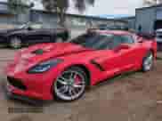 2016 Chevrolet Corvette Z51 1LT z VIN 1G1YH2D70G5109613, wystawiony jako Copart lot #62101615 z przebiegiem 35 782 mil mil oraz Szkoda całkowita • Salvage title. Historia ofert i sprzedaży dostępna na DreamBid. Obrazek 1.