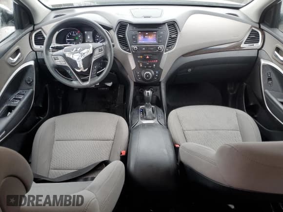 ✅ 2018 Hyundai Santa Fe 2.4L • VIN: 5XYZTDLB2JG563517 • Лот: 40059954. Опубликован ранее на Copart с пробегом 73 825 миль. Бесплатный доступ к архиву аукционных продаж из США и подробный отчёт об истории автомобиля на DreamBid. Изображение 8.