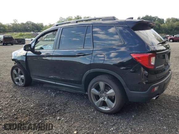 ✅ 2019 Honda Passport Touring • VIN: 5FNYF8H98KB006376 • Lot: 69685155. Listed on Copart with 93,188 mi. Free auction sales archive from the USA and detailed vehicle history report at DreamBid. Image 2.